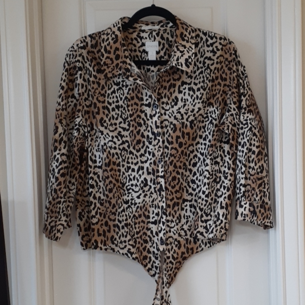 Chicos leopard tie front no iron xl